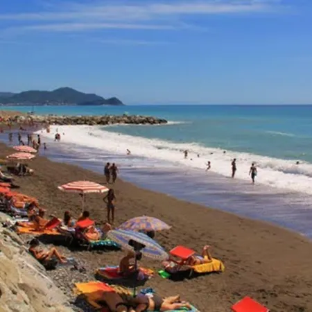 Maria Lia Bed & Breakfast Lavagna