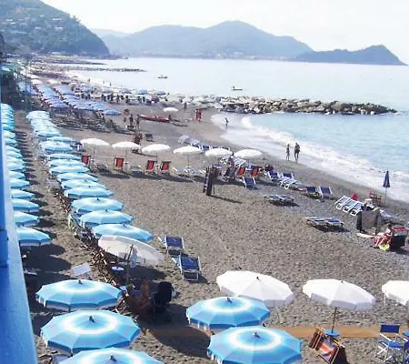 Maria Lia Bed & Breakfast Lavagna